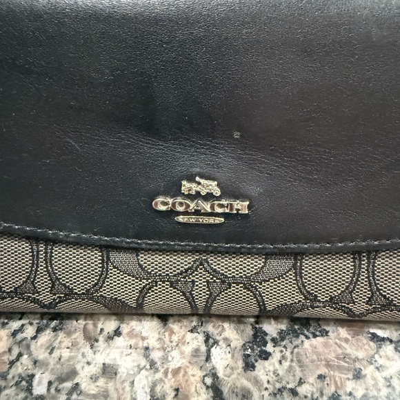 Coach Wallet - Picture 3 of 6